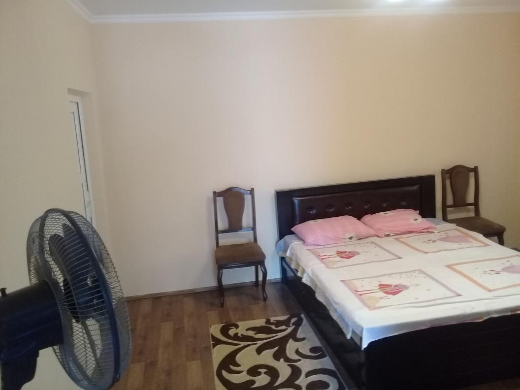 Guest House Gikacha Tbilisi Zewnętrze zdjęcie